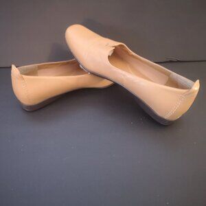Naturalizer Thorpe Ladies Size 7M Tan Leather Upper Slip On Flats